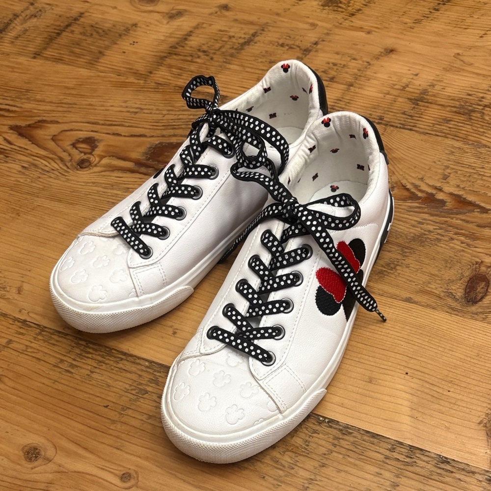 Disney Minnie Mouse White Sneakers with Black and Red Details